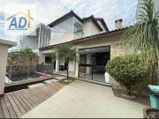 Casa / Sobrado em Condomínio para Venda em Rio de...