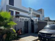 Casa / Sobrado em Condomínio para Venda em Rio de...