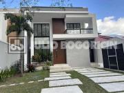 Casa / Sobrado em Condomínio para Venda em Rio de...