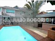 Casa / Sobrado em Condomínio para Venda em Rio de...