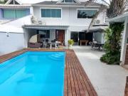 Casa / Sobrado em Condomínio para Venda em Rio de...