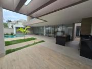 Casa / Sobrado em Condomínio para Venda em Rio de...