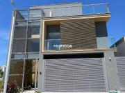 Casa / Sobrado em Condomínio para Venda em Rio de...