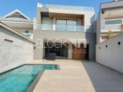 Casa / Sobrado em Condomínio para Venda em Rio de...