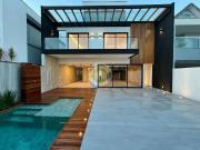 Casa / Sobrado em Condomínio para Venda em Rio de...