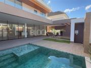 Casa / Sobrado em Condomínio para Venda em Rio de...