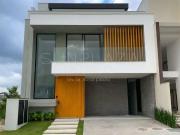 Casa / Sobrado em Condomínio para Venda em Rio de...