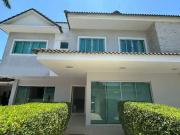 Casa / Sobrado em Condomínio para Venda em Rio de...