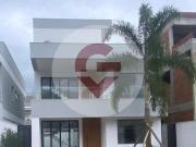 Casa / Sobrado em Condomínio para Venda em Rio de...