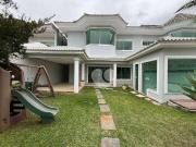 Casa / Sobrado em Condomínio para Venda em Rio de...