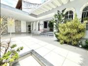 Casa / Sobrado em Condomínio para Venda em Rio de...
