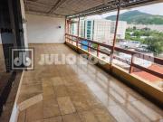 Casa / Sobrado em Condomínio para Venda em Rio de...