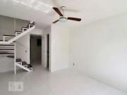 Casa / Sobrado em Condomínio para Venda em Rio de...