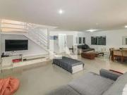 Casa / Sobrado em Condomínio para Venda em Rio de...