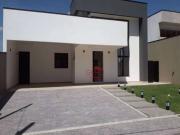Casa / Sobrado em Condomínio para Venda em Vargem Grande...