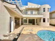 Casa / Sobrado em Condomínio para Venda em São José do...