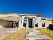 Casa / Sobrado em Condomínio para Venda em São José do...