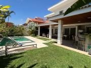 Casa / Sobrado em Condomínio para Venda em São José dos...