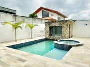 Casa / Sobrado em Condomínio para Venda em São José dos...