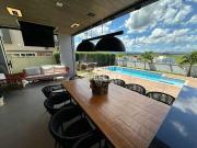 Casa / Sobrado em Condomínio para Venda em São José dos...