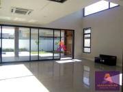 Casa / Sobrado em Condomínio para Venda em São José dos...