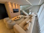 Casa / Sobrado em Condomínio para Venda em São José dos...