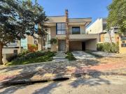 Casa / Sobrado em Condomínio para Venda em São José dos...