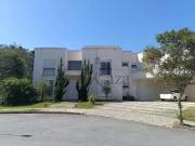 Casa / Sobrado em Condomínio para Venda em São José dos...