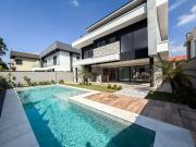 Casa / Sobrado em Condomínio para Venda em São José dos...