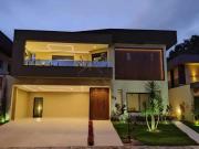 Casa / Sobrado em Condomínio para Venda em São José dos...