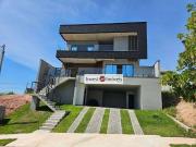 Casa / Sobrado em Condomínio para Venda em São José dos...