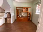 Casa / Sobrado em Condomínio para Venda em São José dos...