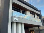 Casa / Sobrado em Condomínio para Venda em São José dos...