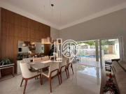 Casa / Sobrado em Condomínio para Venda em São José dos...