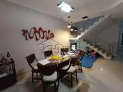 Casa / Sobrado em Condomínio para Venda em São José dos...