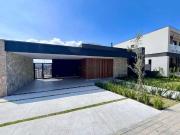 Casa / Sobrado em Condomínio para Venda em São José dos...
