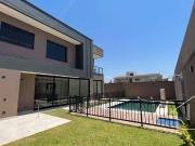 Casa / Sobrado em Condomínio para Venda em São José dos...