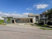 Casa / Sobrado em Condomínio para Venda em São José dos...