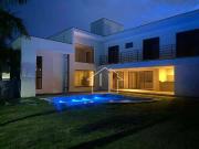 Casa / Sobrado em Condomínio para Venda em São José dos...