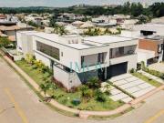 Casa / Sobrado em Condomínio para Venda em São José dos...