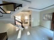 Casa / Sobrado em Condomínio para Venda em São José dos...