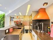 Casa / Sobrado em Condomínio para Venda em São Paulo/SP...