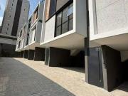 Casa / Sobrado em Condomínio para Venda em São Paulo/SP...