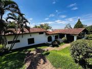 Casa / Sobrado em Condomínio para Venda em Salto/SP...