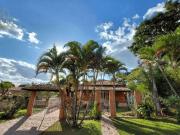 Casa / Sobrado em Condomínio para Venda em Salto/SP...