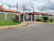 Casa / Sobrado em Condomínio para Venda em Salto/SP...