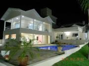 Casa / Sobrado em Condomínio para Venda em Salto/SP...