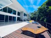 Casa / Sobrado em Condomínio para Venda em Salvador/BA...