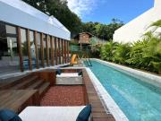 Casa / Sobrado em Condomínio para Venda em Salvador/BA...