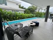 Casa / Sobrado em Condomínio para Venda em Salvador/BA...